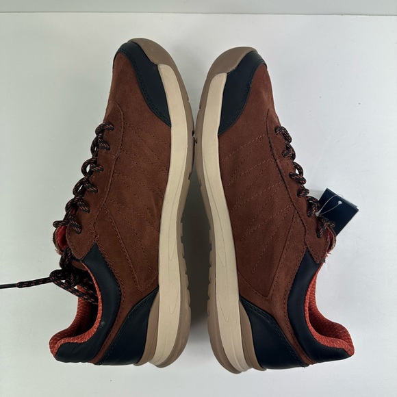 Baretraps, Newton Oxford Sneaker Waterproof Size 10 Men’s - Picture 5 of 9